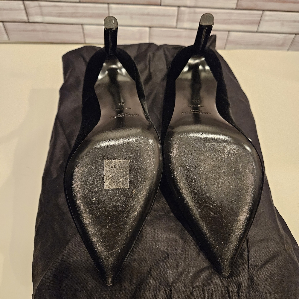 Woman's Saint Laurent Anja Pump - Picture 3 of 6